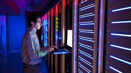 Корпоративная мобильность для ритейл-компаний с G Suite